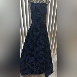 Elegant Blue Floral Dress With Black Velvet Flowers